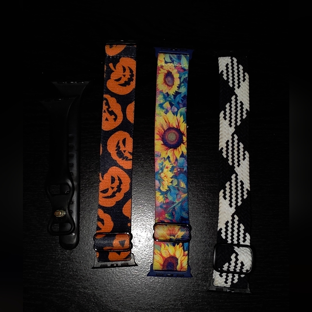 Bundle Of Elastic Apple Watch Bands